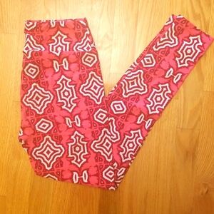 Lularoe Valentine's leggings OS
